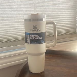 Stanley 40oz tumbler- cream